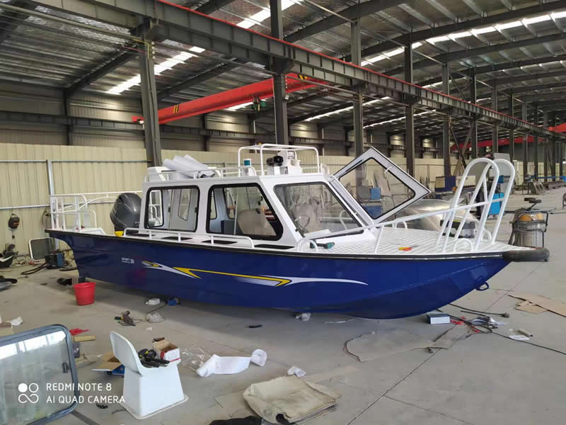 執(zhí)法巡邏艇""